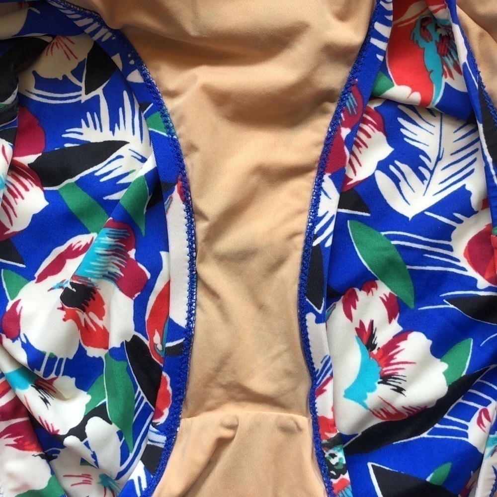 J. CREW FACTORY - Blue, Red & White Floral V-Neck One-Piece Swimsuit -Size Small - Picture 4 of 7